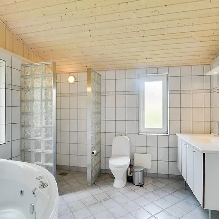 Els - 900m From The Sea By Interhome *