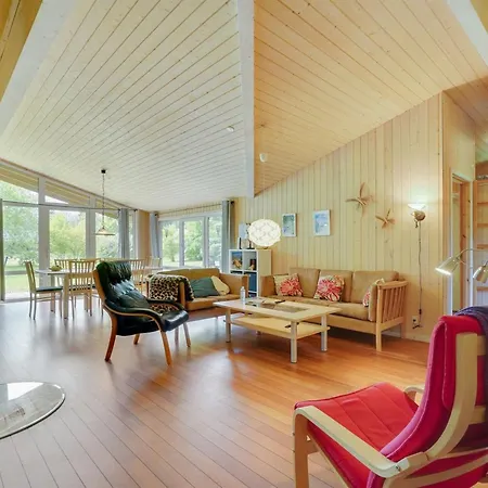Els - 900m From The Sea By Interhome *